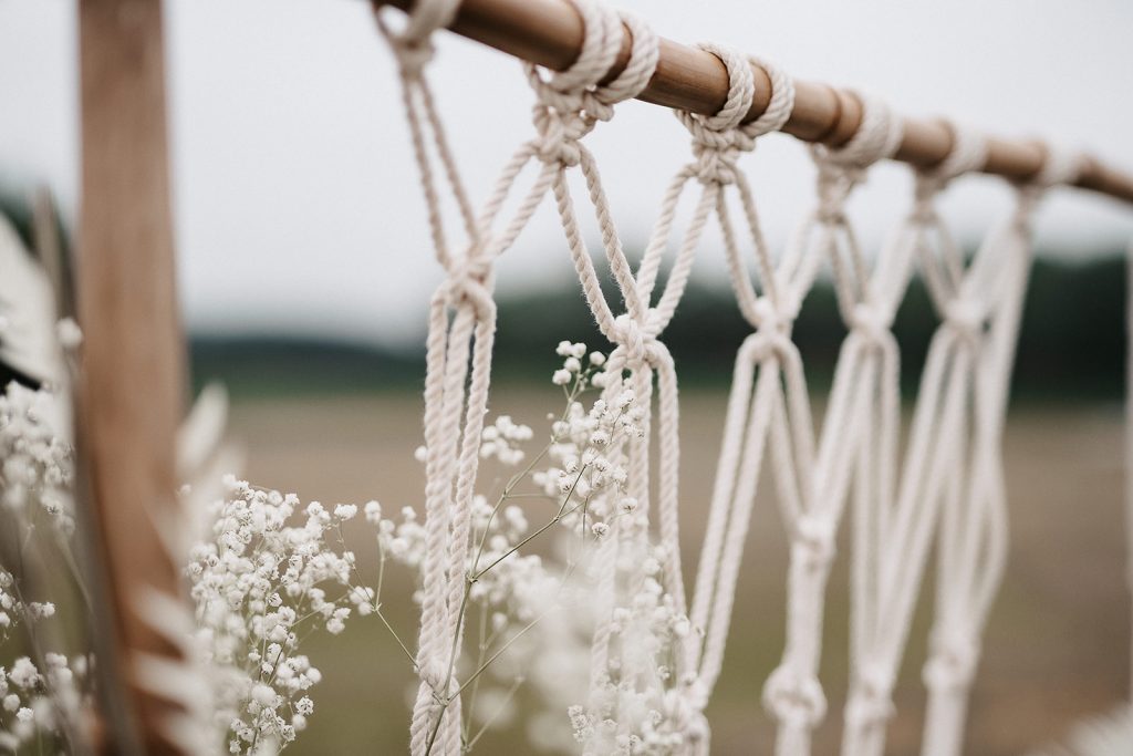 Styled Weddingshoot Camel-Love Traubogen Pretty Beautiful Events